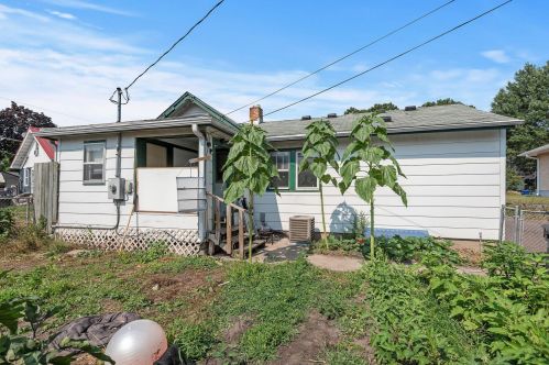 885 Algonquin Ave, Saint Paul MN  55119-3704 exterior