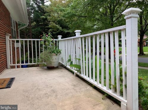 10607 Cavalier Dr, Silver Spring MD 20901-1628 exterior