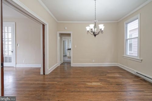 114 Ctr St, Camden NJ  08109-2201 exterior