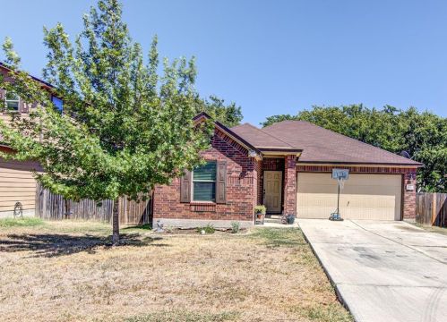 270 Sheep Trail Dr, Uhland TX  78640-5549 exterior
