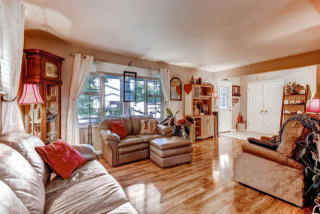 4352 Hillside Pl, Littleton CO  80123-1725 exterior