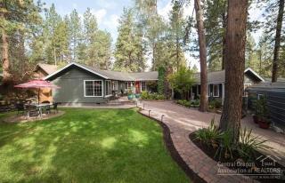 1544 Ithaca Ave, Bend OR  97701-2116 exterior