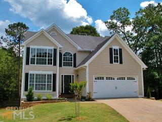 535 Fosters Mill Ln, Suwanee, GA 30024-3500