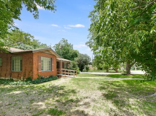 2901 45th St, Austin TX  78731-5552 exterior