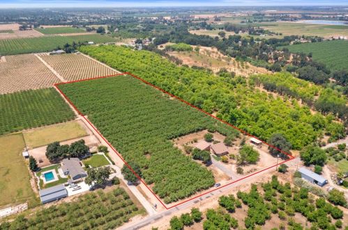 1197 Bent Rd, Modesto, CA 95357-0118