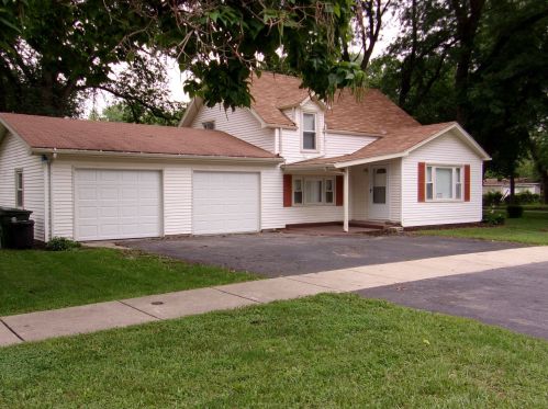 3304 163rd St, Dixmoor, IL