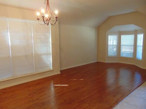 1120 Mission Ln, Argyle TX  76226-6520 exterior