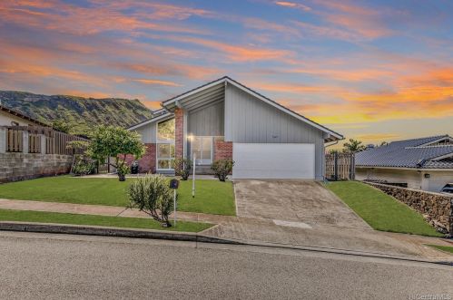 7247 Alakoko St, Honolulu HI  96825-2712 exterior