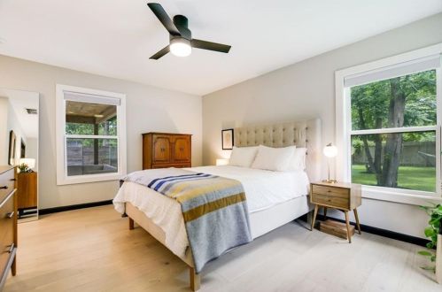 5707 Fairlane Dr, Austin TX  78757-4412 exterior