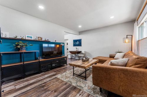 4121 Pearl St, Englewood CO 80113-4740 exterior