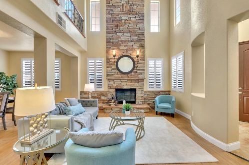 10067 Shana Way, Elk Grove, CA 95757-5956