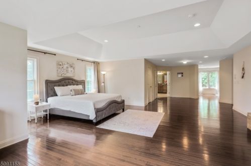 5 Poplar Ct, Dover NJ  07869-2429 exterior