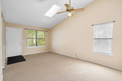 1208 Maryland Dr, Ladson SC  29456-4838 exterior