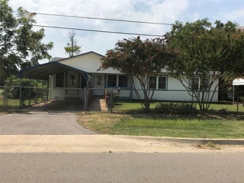 109 Roberts St, Bokchito, OK 74726-1111