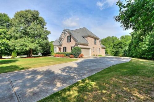1805 Ashton Walk, Loganville, GA 30052-7259