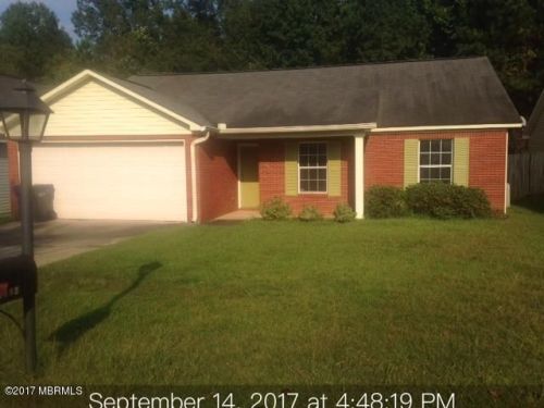 6802 Magnolia Dr, Meridian, MS 39305-8033