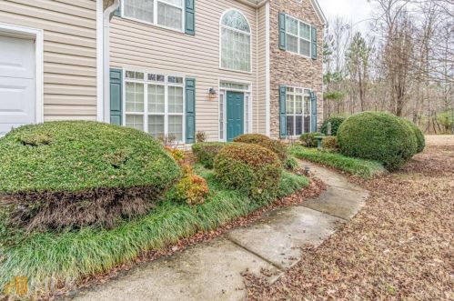 801 Bradley Cir, Loganville, GA 30052-6741