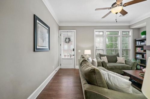 3635 Brookleigh Ln, Atlanta GA  30319-2206 exterior