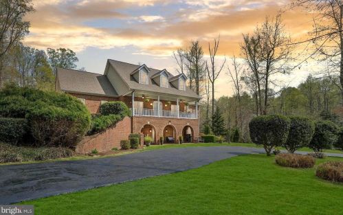 192 Wood Landing Rd, Fredericksburg, VA 22405-3554