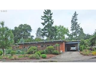 3930 Donald St, Eugene OR  97405-4819 exterior