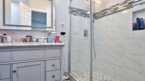 2655 Shadow Ln, Anaheim CA  92801-3036 exterior