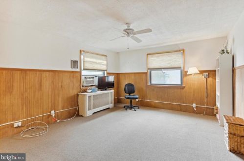 1204 10th St, Philadelphia PA 19147-5040 exterior