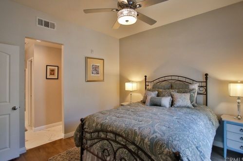146 Hedge Bloom, Irvine CA  92618-1517 exterior