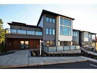 3062 Montara Loop, Portland, OR 97229-8084