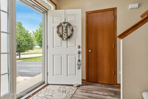 1918 Birmingham Pl, Plainfield, IL 60586-2519