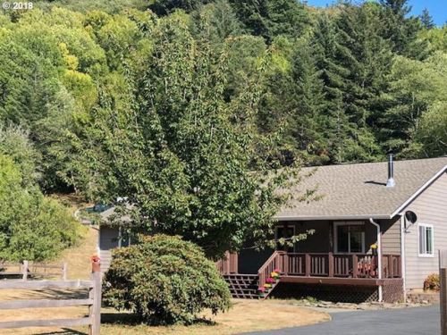 17075 Mountain Dr, Harbor, OR 97415-9228