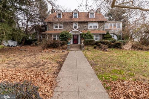 6209 6th St, Philadelphia, PA 19126-3802