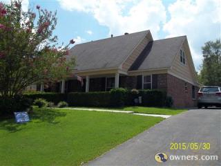 461 Dove Valley Rd, Piperton, TN 38017-2140
