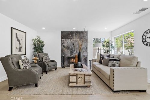 7 Rhode Is, Irvine CA  92606-1755 exterior