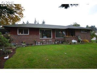 1752 Burnside Rd, Damascus OR  97030 exterior