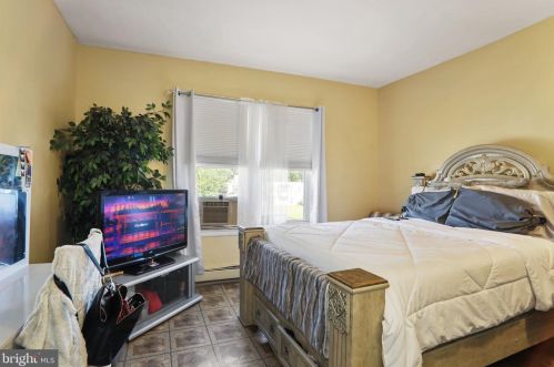4120 Westfield Ave, Camden NJ  08110-3152 exterior