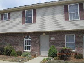 3438 Oaklawn Cir, Blmgtn IN  47401-8562 exterior
