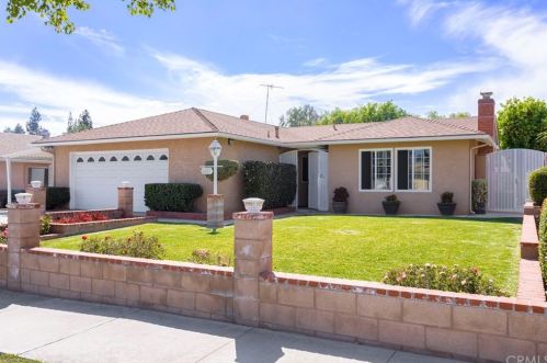6605 Dorinda Dr, Riverside, CA 92503-1110