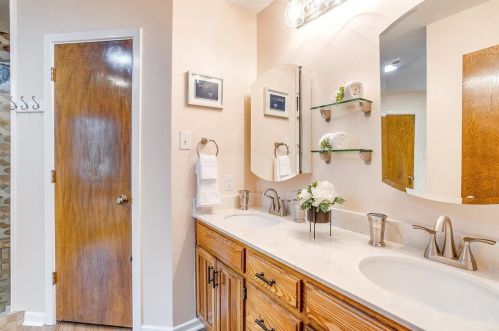 4716 Brandingshire Pl, Fort Worth TX  76133-6502 exterior