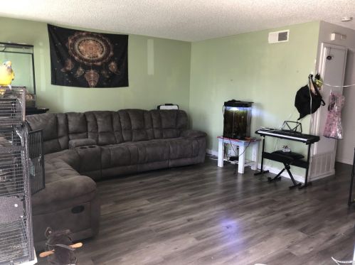 320 Los Arbolitos Blvd, Oceanside, CA 92058-1513