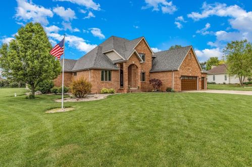 5082 106th Ln, Crown Point, IN 46307-2859