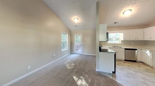 155 Arthurs Ln, Porterdale, GA 30016-8786
