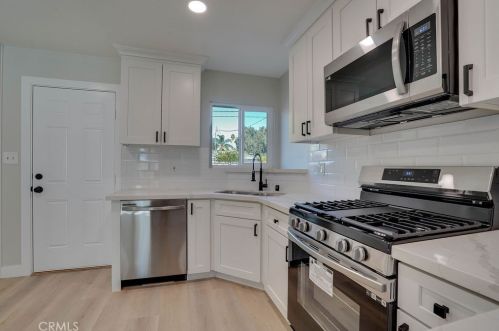 8815 Brunswick Ave, Riverside CA  92503-2754 exterior