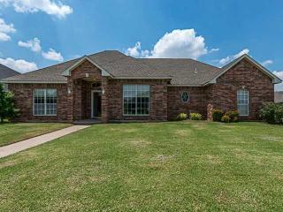 413 Sam Houston Way, Mustang, OK 73064-3627