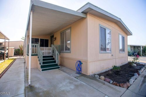 121 Whitney Cir, Oxnard, CA 93033-6915