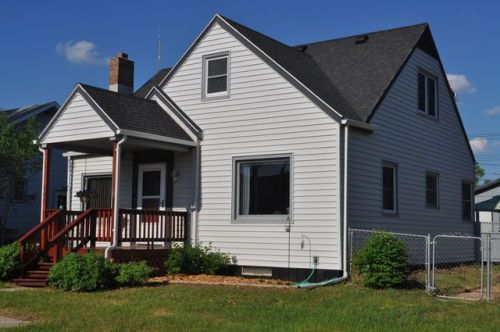 408 6th St, Thunder Hawk, SD 57638-1703