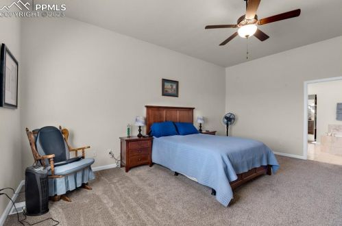 371 Desert Cove Dr, Pueblo CO  81007-2500 exterior