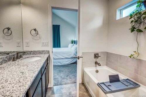 2887 Fox St, Englewood CO  80110 exterior