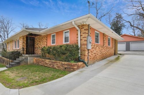 501 Harper Rd, Atlanta GA  30315-7555 exterior