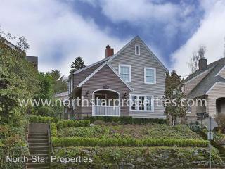 2800 Patton Rd, Portland OR  97201-1653 exterior