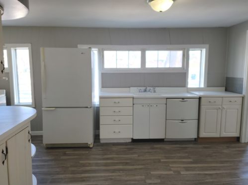 230 Madison Ave, Bradley, IL 60915-1836